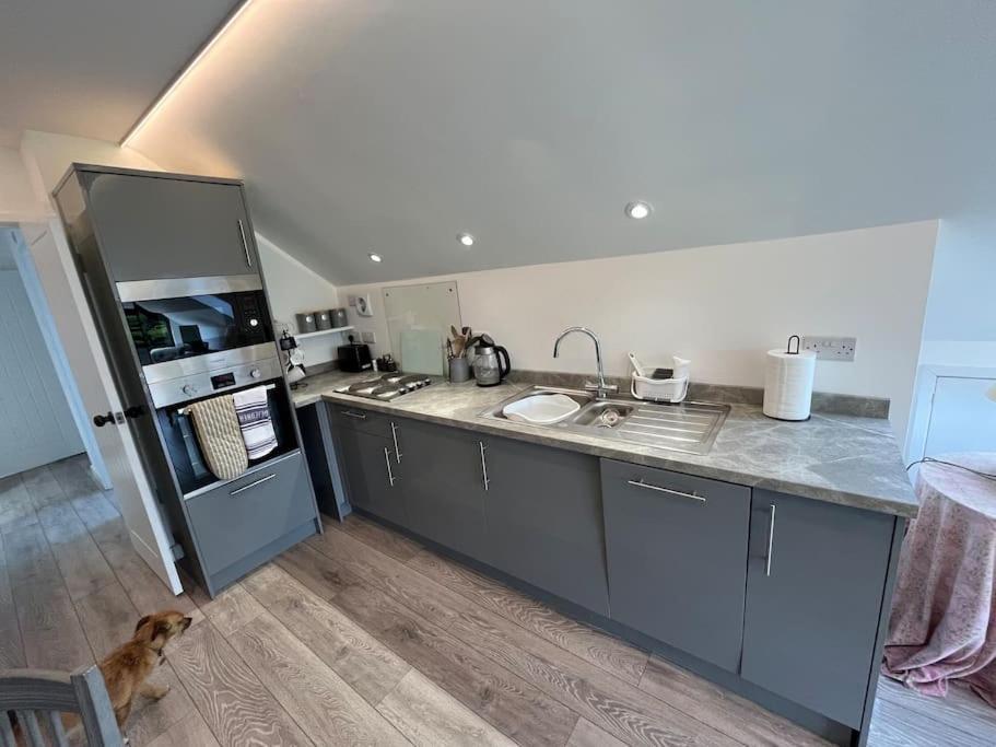 Appartamento The Stable, Grove End Farm Petworth Esterno foto