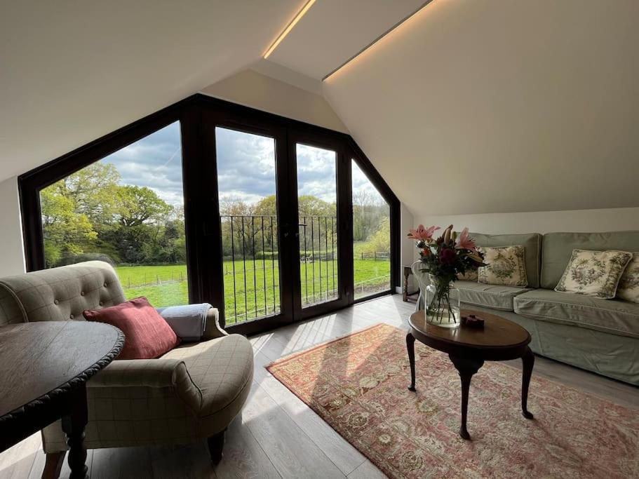Appartamento The Stable, Grove End Farm Petworth Esterno foto